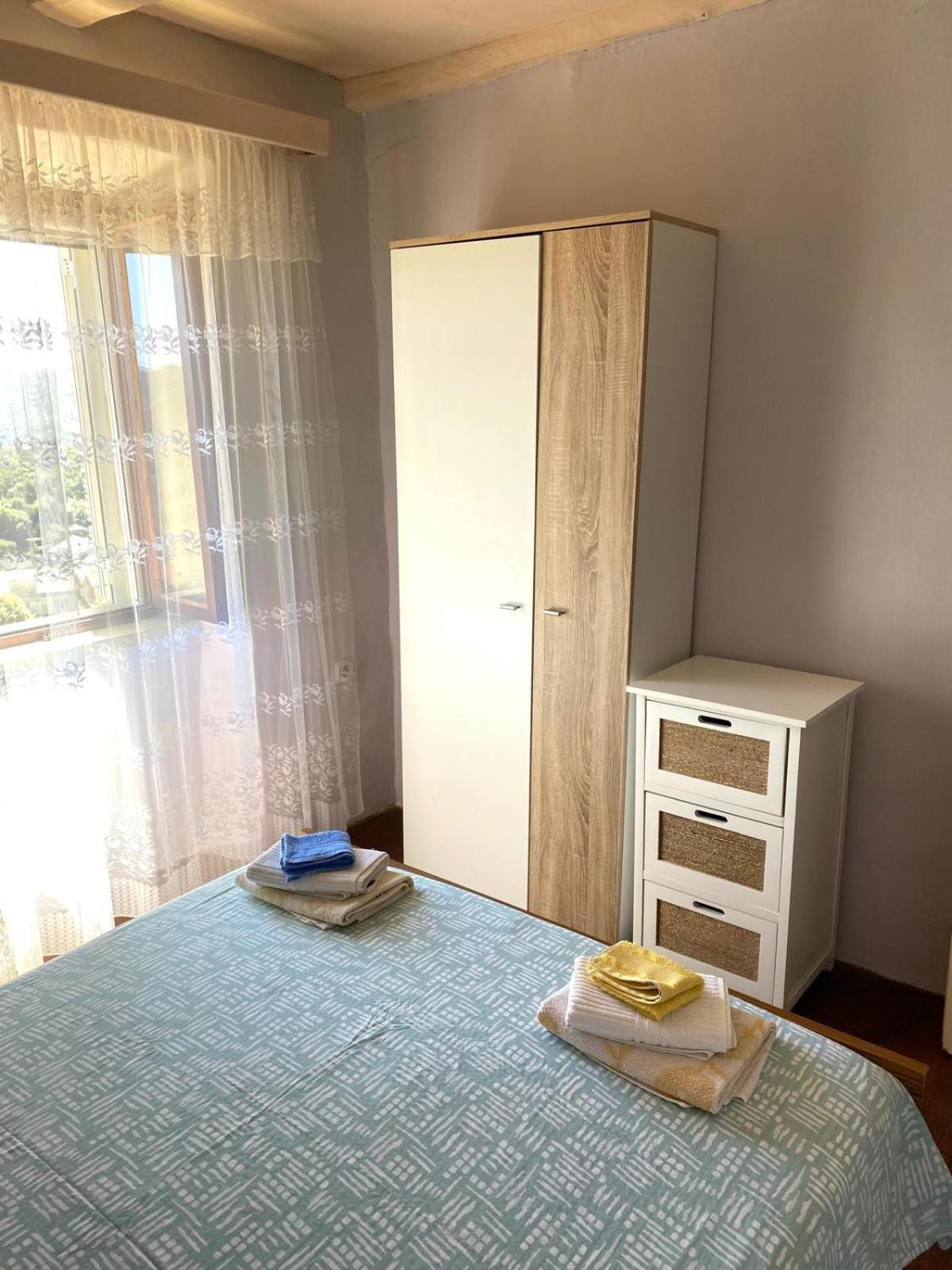 Apartment Cacini Dvori Lastovo Екстер'єр фото